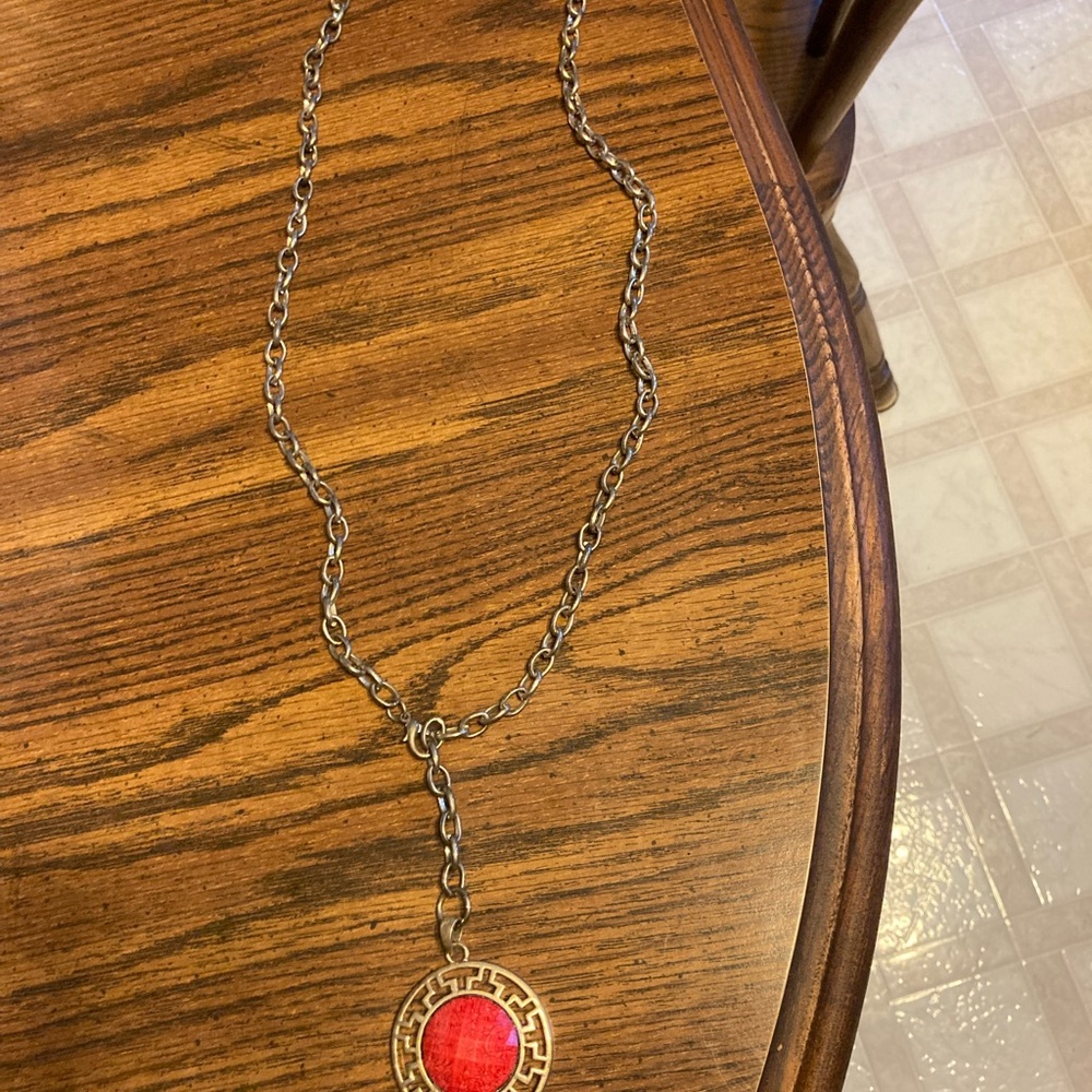 Red Stone Statement Necklace from Spain 19 inches chain - Picture 7 of 9